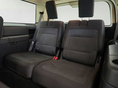 Used 2019 Ford Flex SE FWD image 19