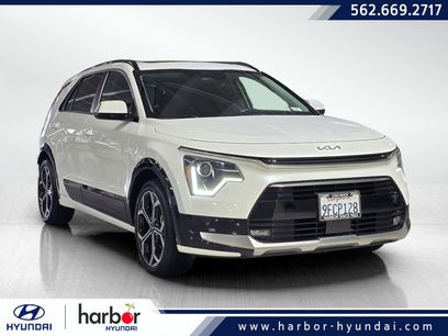 Used 2023 Kia Niro EX Touring