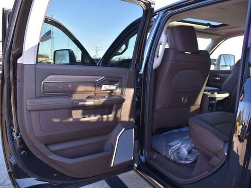 New 2026 RAM 2500 Limited image 54