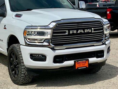 Used 2024 RAM 2500 Laramie AWD/4WD image 9