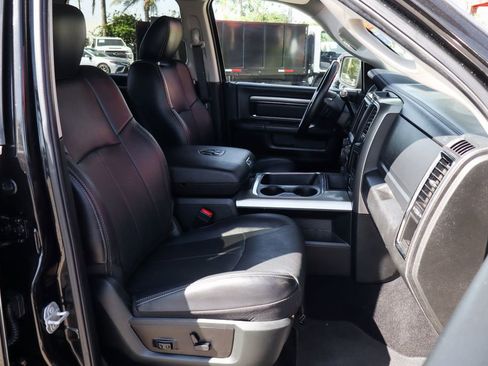 Used 2018 RAM 2500 Laramie w/ Sport Appearance Group image 43