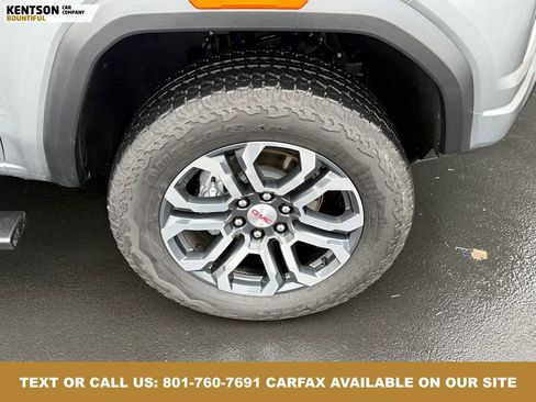 Used 2024 GMC Canyon AT4 image 16