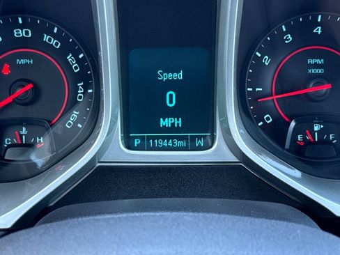 Used 2015 Chevrolet Camaro LT RWD image 22