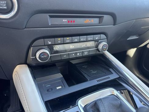 Used 2022 MAZDA CX-5 AWD 2.5 S w/ Premium Package image 22