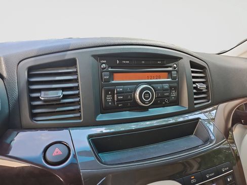 Used 2012 Nissan Quest S FWD image 24