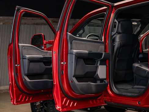 Used 2025 Ford F350 XL image 30