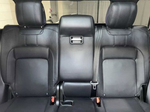 Used 2018 Land Rover Range Rover Supercharged AWD/4WD image 22
