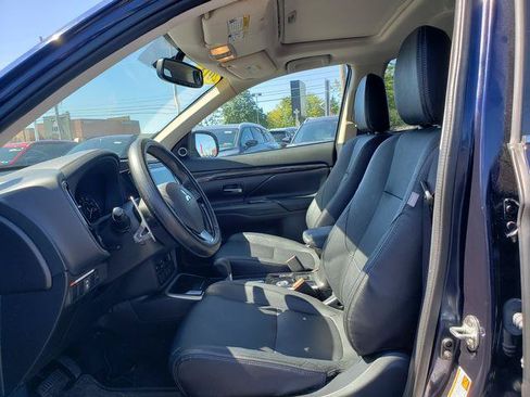 Used 2018 Mitsubishi Outlander GT AWD/4WD image 10