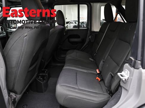 Used 2021 Jeep Wrangler Unlimited Sport AWD/4WD image 20