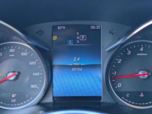 Used 2022 Mercedes-Benz GLC 300 image 8