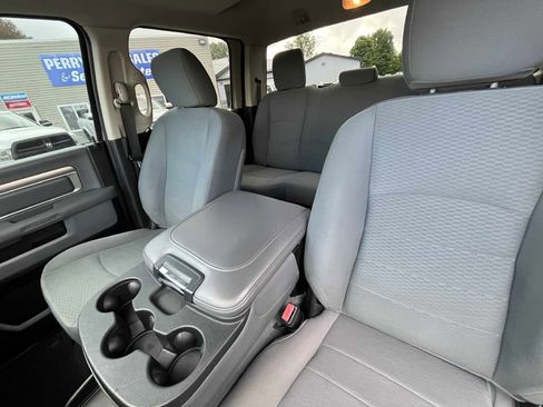 Used 2018 RAM 2500 SLT image 21