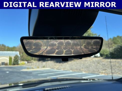 Used 2024 Chevrolet Silverado 1500 High Country image 18