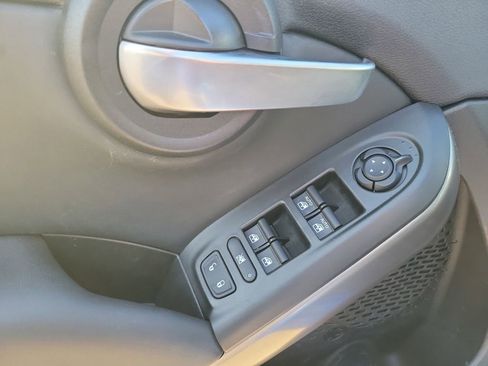 Used 2021 FIAT 500X Pop w/ Sport Appearance Package image 18