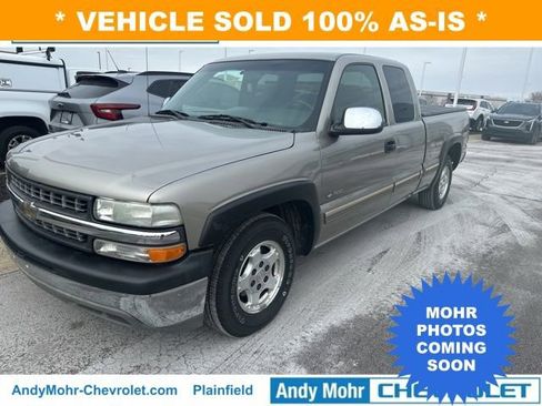 Used 2002 Chevrolet Silverado 1500 LS image 1