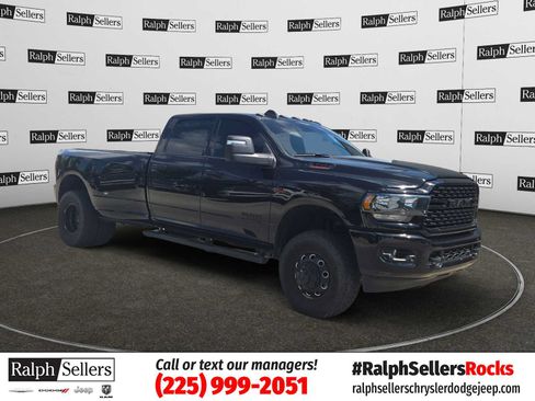 Used 2024 RAM 3500 Big Horn w/ Night Edition AWD/4WD image 1