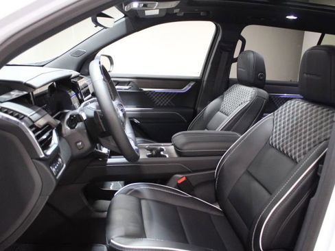 New 2026 GMC Acadia Denali w/ Super Cruise Package AWD/4WD image 21