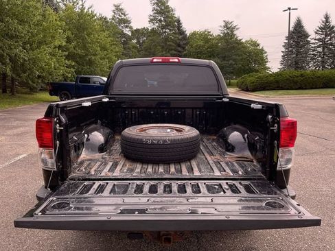 Used 2013 Toyota Tundra Limited w/ Memory Pkg AWD/4WD image 26
