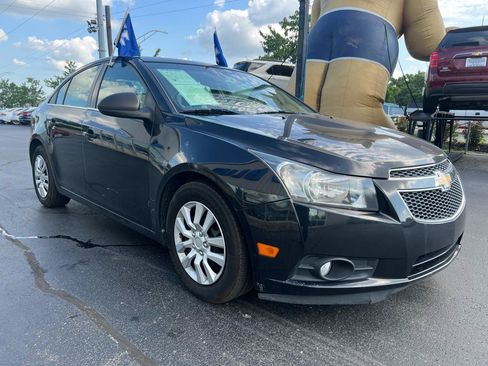 Used 2012 Chevrolet Cruze LS w/ Connectivity Package FWD image 7