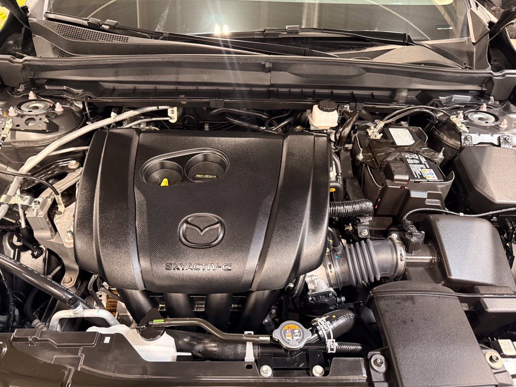 Used 2026 MAZDA CX-50 AWD 2.5 S w/ Preferred Pkg image 12