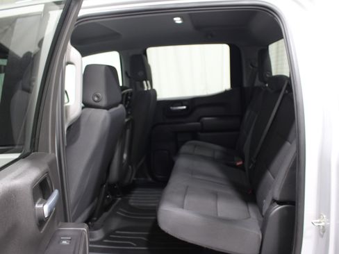 Used 2021 Chevrolet Silverado 1500 Custom AWD/4WD image 18