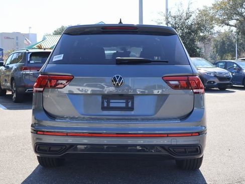 Certified 2024 Volkswagen Tiguan SE R-Line image 6