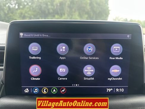 Used 2021 Chevrolet Suburban High Country w/ Premium Package AWD/4WD image 24