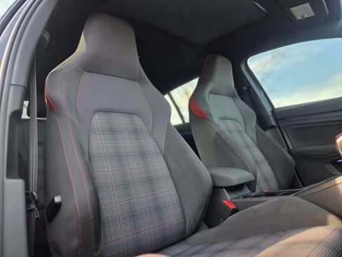 Used 2022 Volkswagen GTI SE FWD image 26