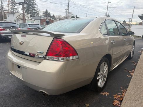 Used 2011 Chevrolet Impala LTZ image 6