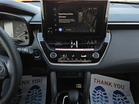 Certified 2023 Toyota Corolla Cross LE image 17