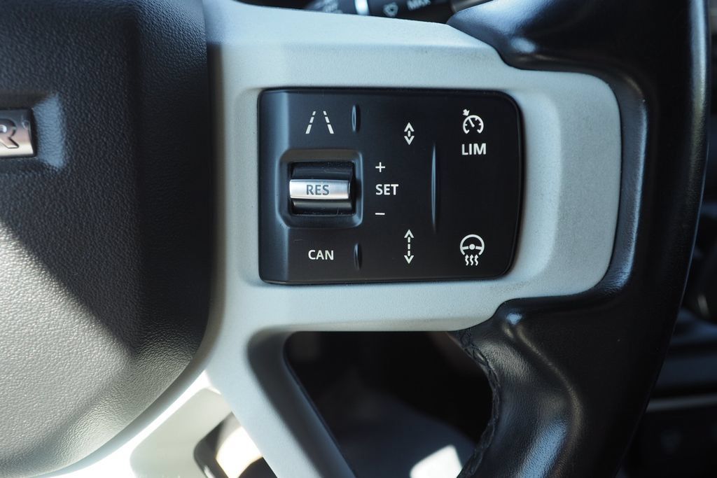 Used 2021 Land Rover Defender 110 SE AWD/4WD image 29