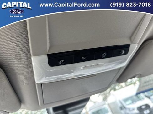 Used 2025 Nissan Altima 2.5 SV FWD image 32