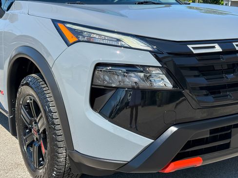Used 2025 Nissan Rogue SV w/ Rock Creek Premium Package AWD/4WD image 3