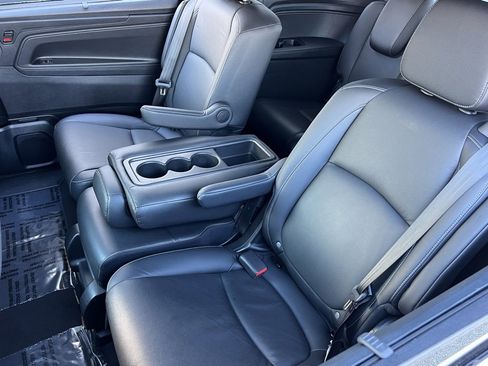 Used 2023 Honda Odyssey Touring image 15