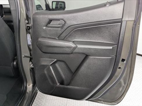 Used 2024 Chevrolet Colorado W/T image 14