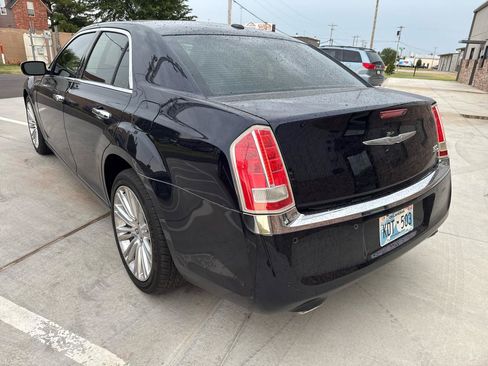 Used 2011 Chrysler 300 C w/ Sound Group RWD image 14