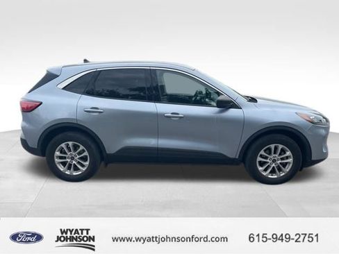 Used 2022 Ford Escape SE w/ Convenience Package AWD/4WD image 4