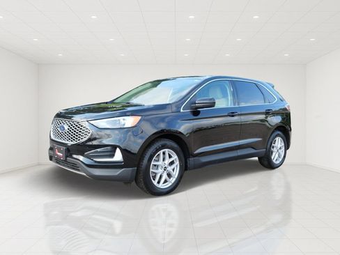 Certified 2024 Ford Edge SEL AWD/4WD image 2