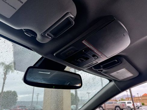 Used 2023 Toyota Camry SE image 35