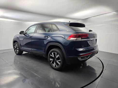 Used 2021 Volkswagen Atlas Cross Sport SE image 6