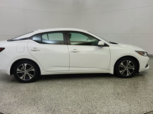 Used 2022 Nissan Sentra SV FWD image 8