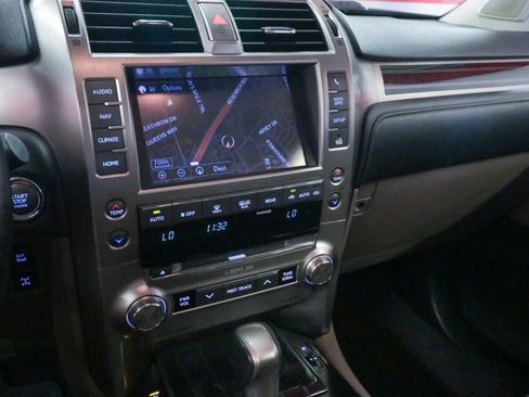 Used 2021 Lexus GX 460 Premium w/ Premium Package AWD/4WD image 19