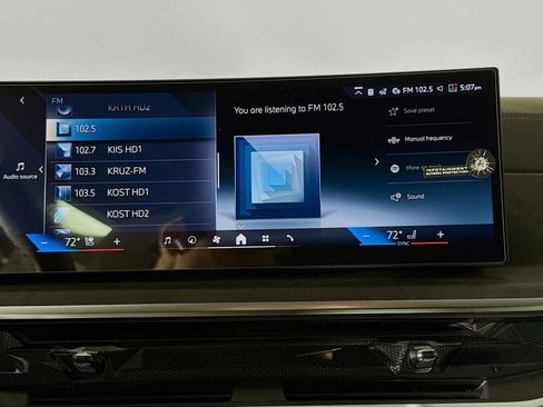 New 2026 BMW X5 xDrive50e w/ Premium Package image 15