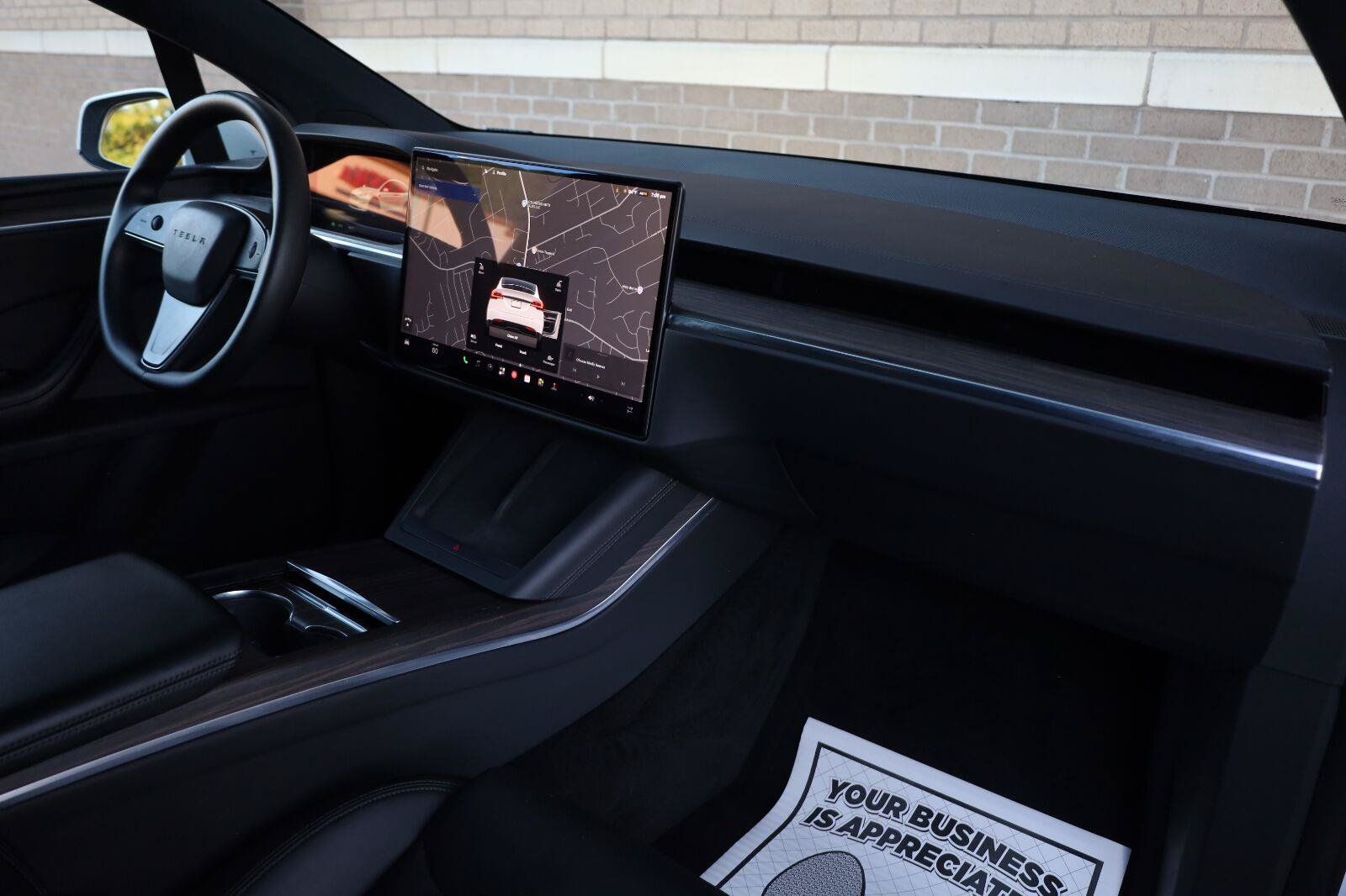 Used 2023 Tesla Model X AWD/4WD image 34
