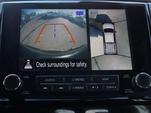 Used 2023 Nissan Titan PRO-4X w/ Pro-4x Convenience Package image 34