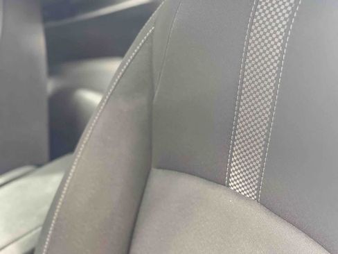 Used 2019 Honda Civic LX image 25