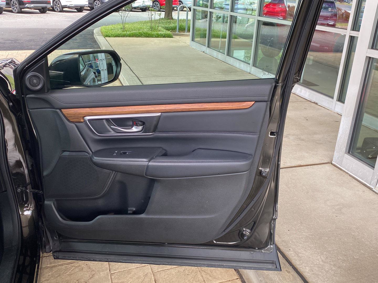 Used 2019 Honda CR-V EX-L image 25