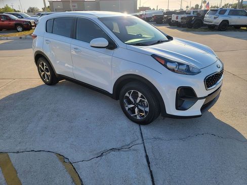 Used 2022 Kia Sportage LX FWD image 7