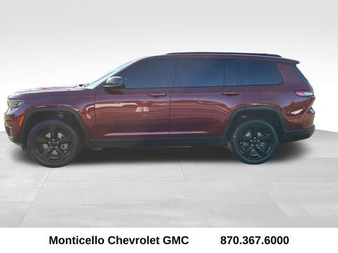 Used 2024 Jeep Grand Cherokee L Laredo image 7