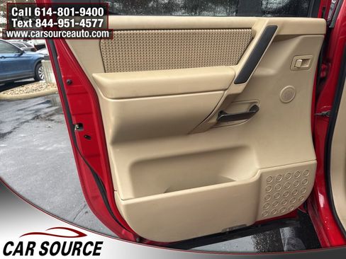 Used 2008 Nissan Titan SE image 21