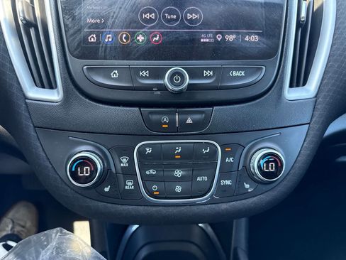 Used 2022 Chevrolet Malibu LT FWD image 29
